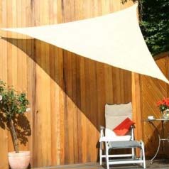 Openwork triangular sun canopy - sand